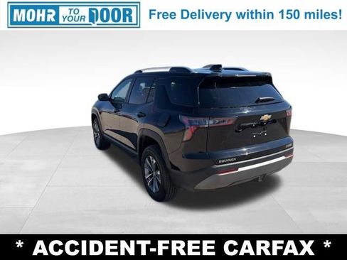 Used 2025 Chevrolet Equinox LT w/ Convenience Package II image 3