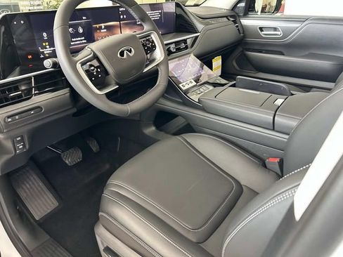 New 2026 INFINITI QX80 Pure w/ Cargo Package AWD/4WD image 12