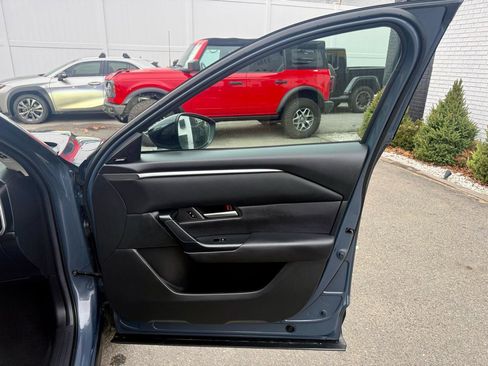 Used 2024 MAZDA CX-50 AWD 2.5 S w/ Cargo Package image 24