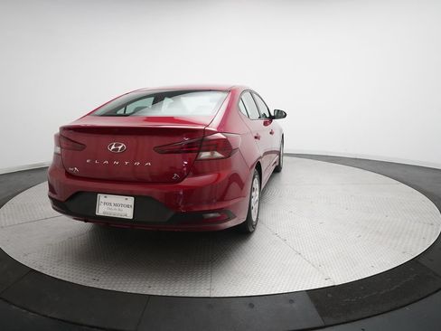 Used 2020 Hyundai Elantra SE w/ Cargo Package (C1) FWD image 13