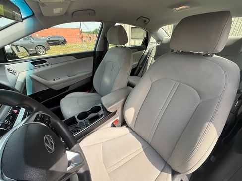 Used 2019 Hyundai Sonata SE FWD image 21