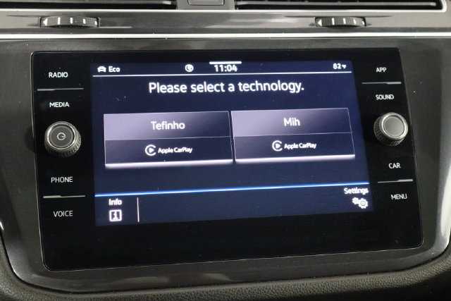 Used 2024 Volkswagen Tiguan SE R-Line AWD/4WD image 34