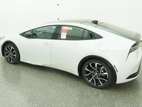 New 2026 Toyota Prius Plug-In Hybrid image 27