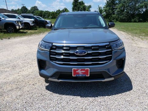 New 2026 Ford Explorer Active AWD/4WD image 9