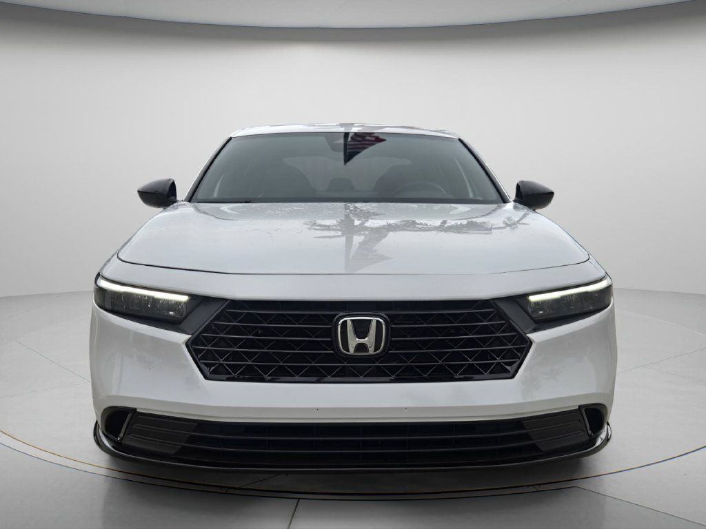 Certified 2024 Honda Accord Sport image 4