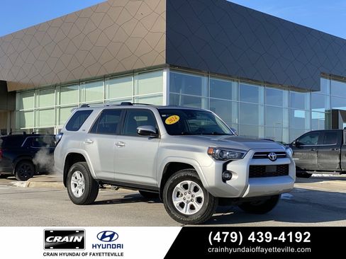 Used 2024 Toyota 4Runner SR5 image 1