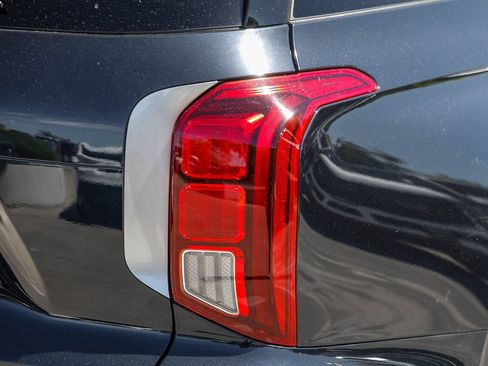 Used 2020 Hyundai Palisade SEL w/ Convenience Package FWD image 8