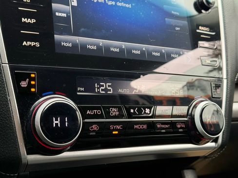 Used 2018 Subaru Outback 2.5i Limited image 13