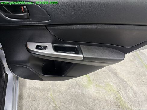 Used 2016 Subaru Impreza 2.0i AWD/4WD image 29