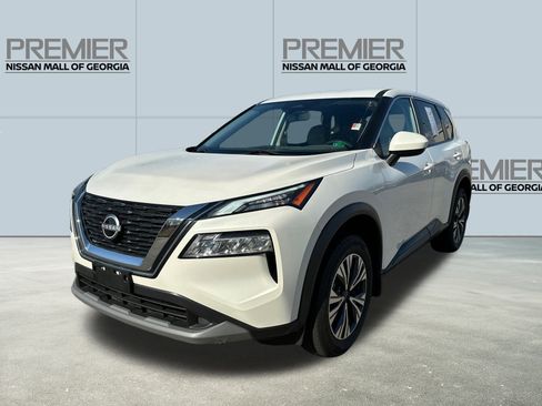 Certified 2023 Nissan Rogue SV image 1