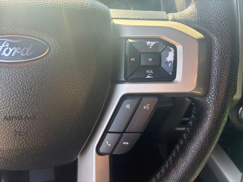 Used 2016 Ford F150 Lariat w/ Equipment Group 502A Luxury image 18