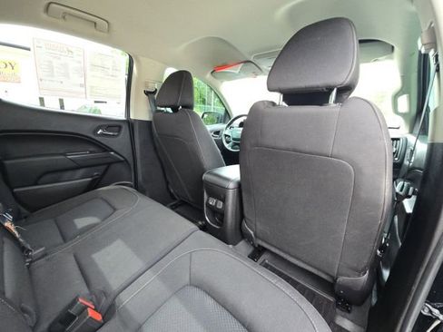 Used 2022 Chevrolet Colorado LT image 16
