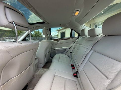 Used 2016 Mercedes-Benz E 350 Sedan image 6