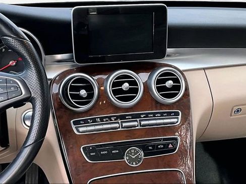 Used 2016 Mercedes-Benz C 300 C 300 image 9