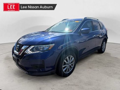 Used 2017 Nissan Rogue SV w/ SV Premium Package AWD/4WD image 1