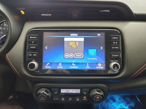 Used 2021 Nissan Kicks SR w/ SR Premium Package FWD image 15