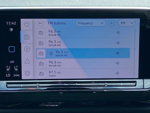 Certified 2026 Volkswagen Atlas SE w/ Panoramic Sunroof Package AWD/4WD image 9