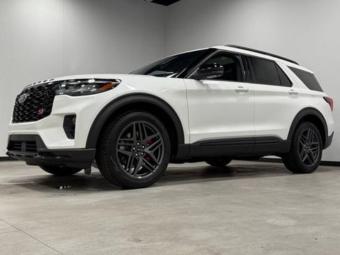 New 2025 Ford Explorer ST w/ Sun And Sound Package image 5