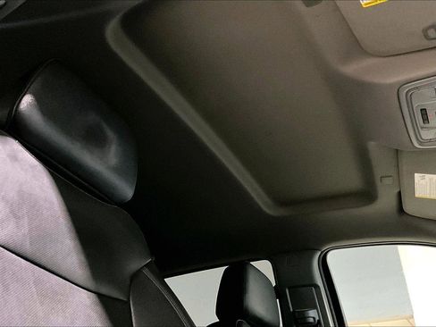 Used 2024 Chevrolet Silverado 2500 LTZ w/ LTZ Convenience Package image 24