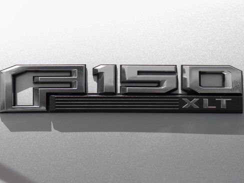 Used 2017 Ford F150 XLT RWD image 41