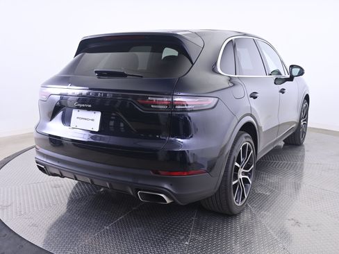 Certified 2020 Porsche Cayenne AWD/4WD image 7