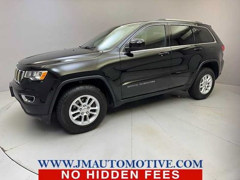 Used 2019 Jeep Grand Cherokee Laredo AWD/4WD image 1