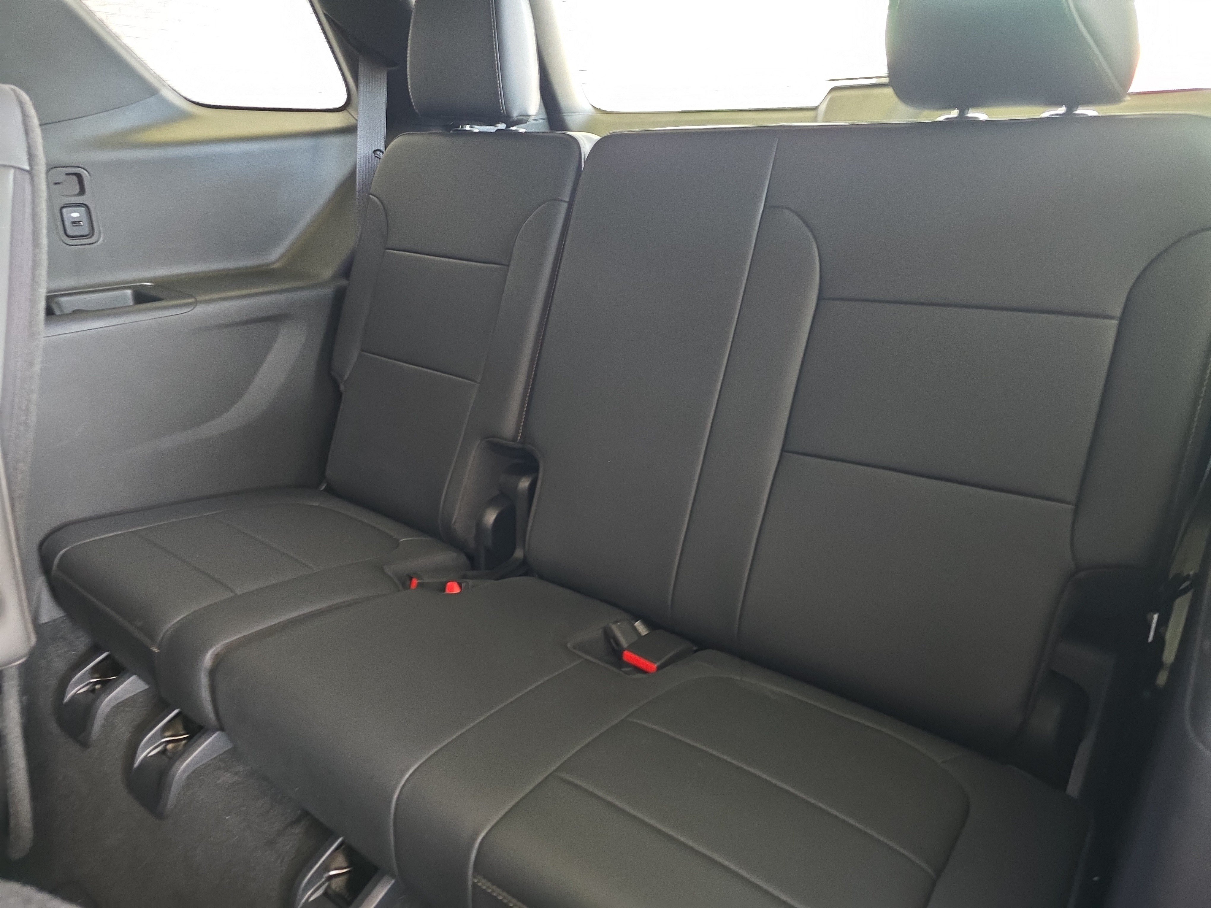 Used 2023 Chevrolet Traverse LT AWD/4WD image 13