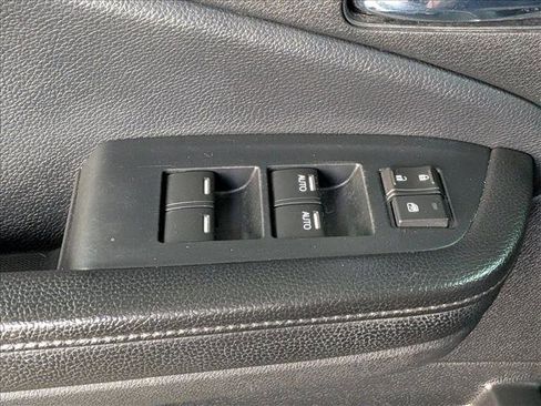 Used 2020 Honda Pilot EX-L image 12