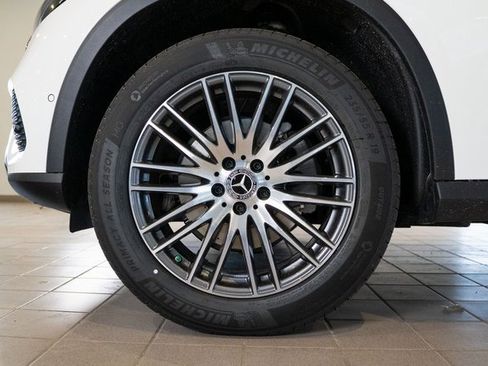 New 2026 Mercedes-Benz GLC 300 4MATIC image 9