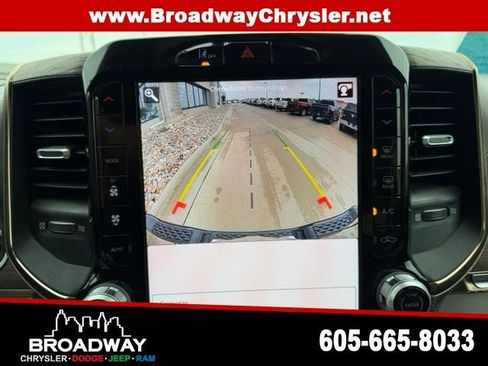 Used 2025 RAM 1500 Limited w/ Trailer Tow Group AWD/4WD image 22