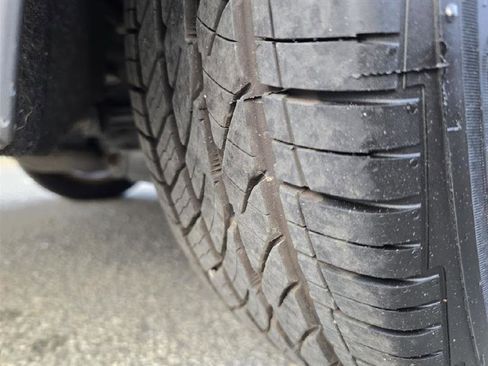 Used 2009 BMW 328i Sedan RWD image 16