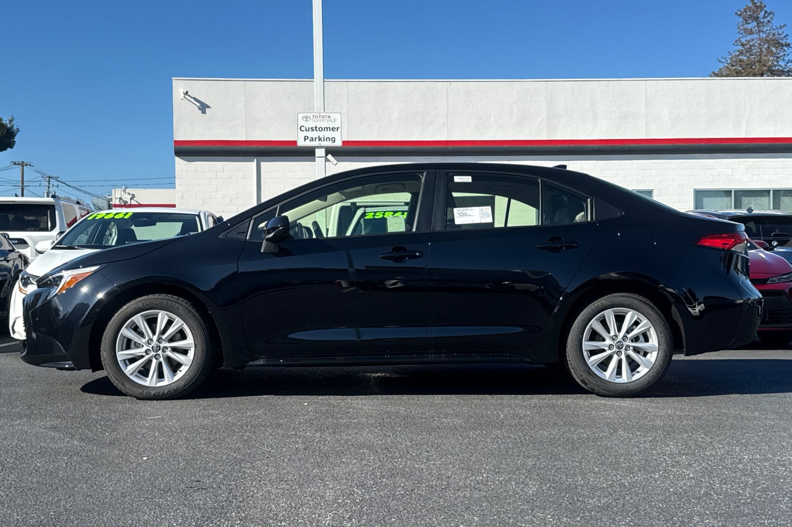 New 2026 Toyota Corolla LE w/ LE Premium Package FWD image 6