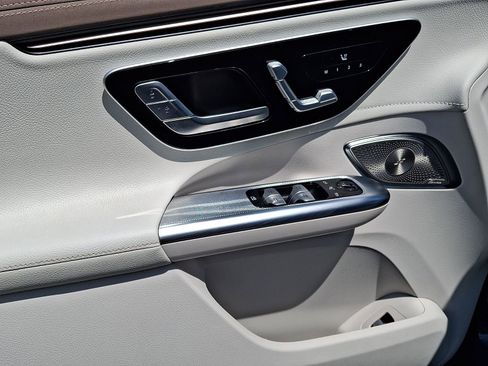 Certified 2023 Mercedes-Benz EQE 350+ 4MATIC SUV image 12