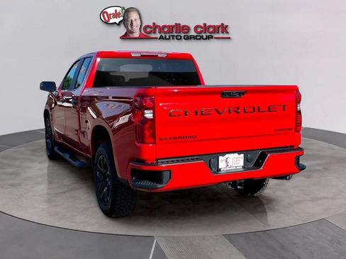 Used 2026 Chevrolet Silverado 1500 Custom w/ Turbomax Blackout Package RWD image 3