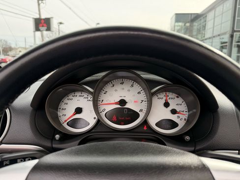 Used 2005 Porsche Boxster S image 40