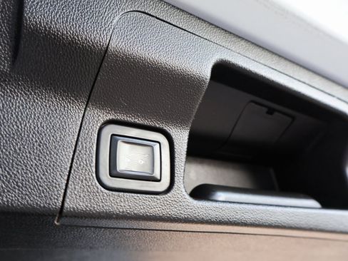 Used 2019 GMC Acadia SLT image 18