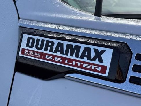 Used 2024 GMC Sierra 3500 SLE image 7