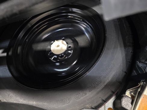 Used 2005 Nissan 350Z Grand Touring image 27