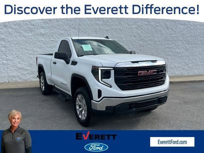 Used 2024 GMC Sierra 1500 Pro w/ Convenience Package