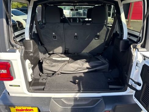 Used 2020 Jeep Wrangler Unlimited Sport AWD/4WD image 12