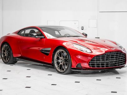 Used 2025 Aston Martin Vanquish