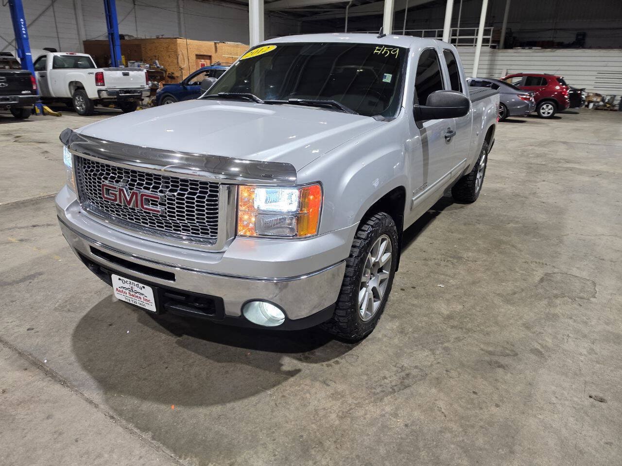 Used 2012 GMC Sierra 1500 SLE w/ Power Tech Package AWD/4WD image 3