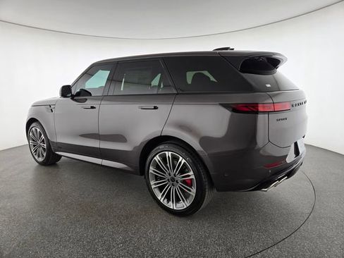 New 2026 Land Rover Range Rover Sport Dynamic SE AWD/4WD image 16