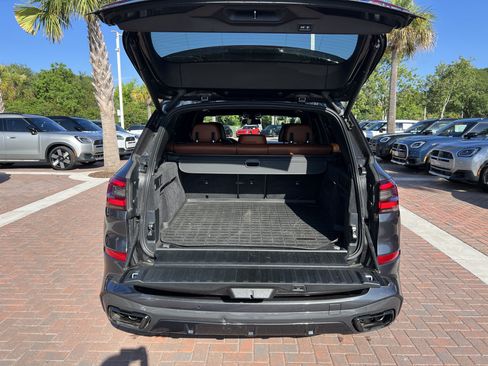 Used 2021 BMW X5 M50i w/ Executive Package AWD/4WD image 32
