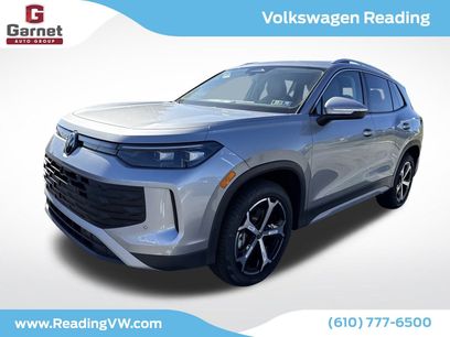 New 2025 Volkswagen Tiguan SE