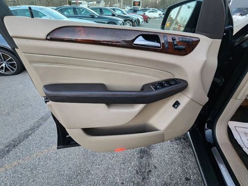Used 2013 Mercedes-Benz ML 350 4MATIC image 10