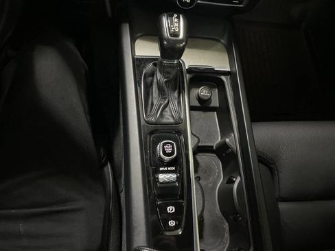 Used 2019 Volvo S60 T6 Inscription image 37