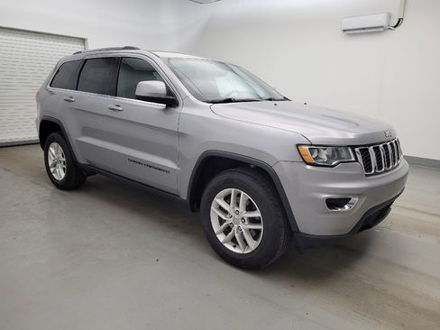Used 2017 Jeep Grand Cherokee Laredo w/ Quick Order Package 23E image 11
