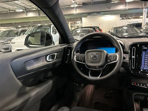Certified 2023 Volvo C40 P8 Recharge Plus w/ Climate Package image 23