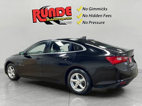Used 2018 Chevrolet Malibu LS FWD image 4